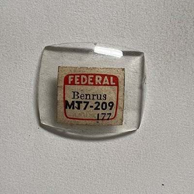 BENRUS - Cushion 20.9mm x 17.7mm