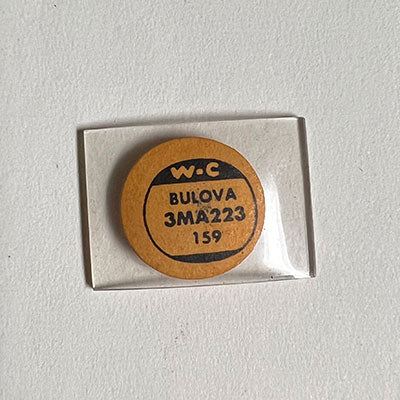 GRUEN : 355/197 AND 355/207 & BULOVA - Rectangle 22.3mm x 15.9mm