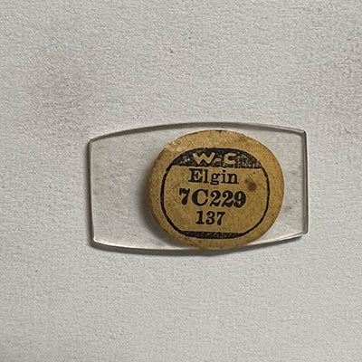ELGIN - Tonneau 22.9mm x 13.7mm
