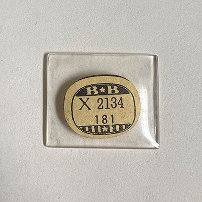GRUEN : 676/415 - Rectangle 21.3mm x 18.1mm