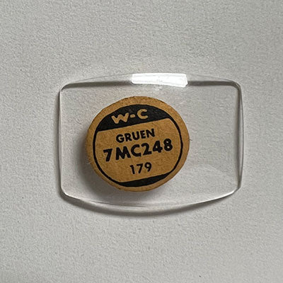 GRUEN : 704/358 - Tonneau 24.8mm x 17.9mm