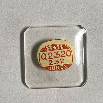 HAMILTON - Square w/Cut Corners 23.2mm x 23.2mm DUREX