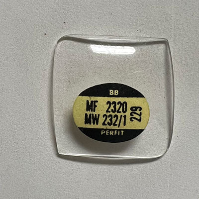 LONGINES - Fancy 23.2mm x 22.9mm