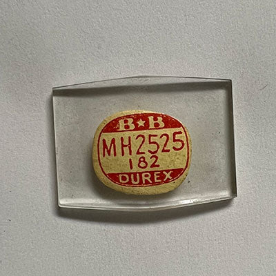 WALTHAM - Hexagon 25.2mm x 18.2mm DUREX